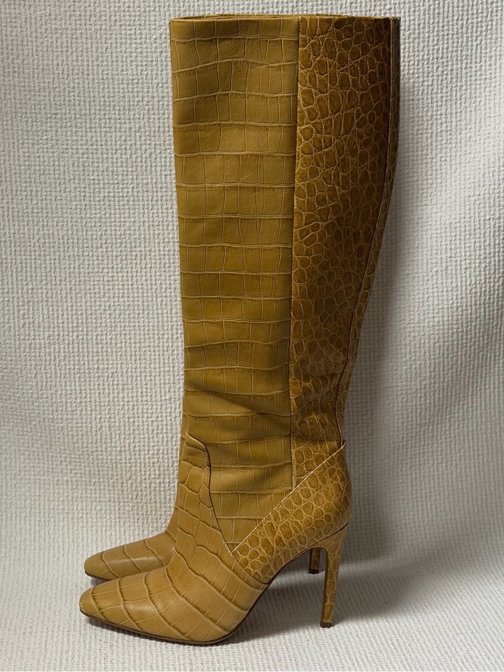 Vince Camuto Fendels Leather
Croc Embossed Boots Sz
6 M Pointed Toe Stilettos